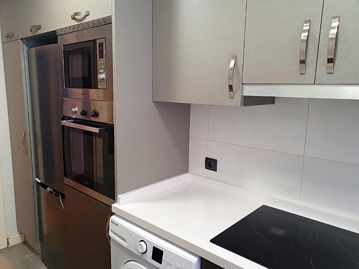Newly Renovated Two Bedrooms Apartment In Villa Marina Benidorm Exterior photo